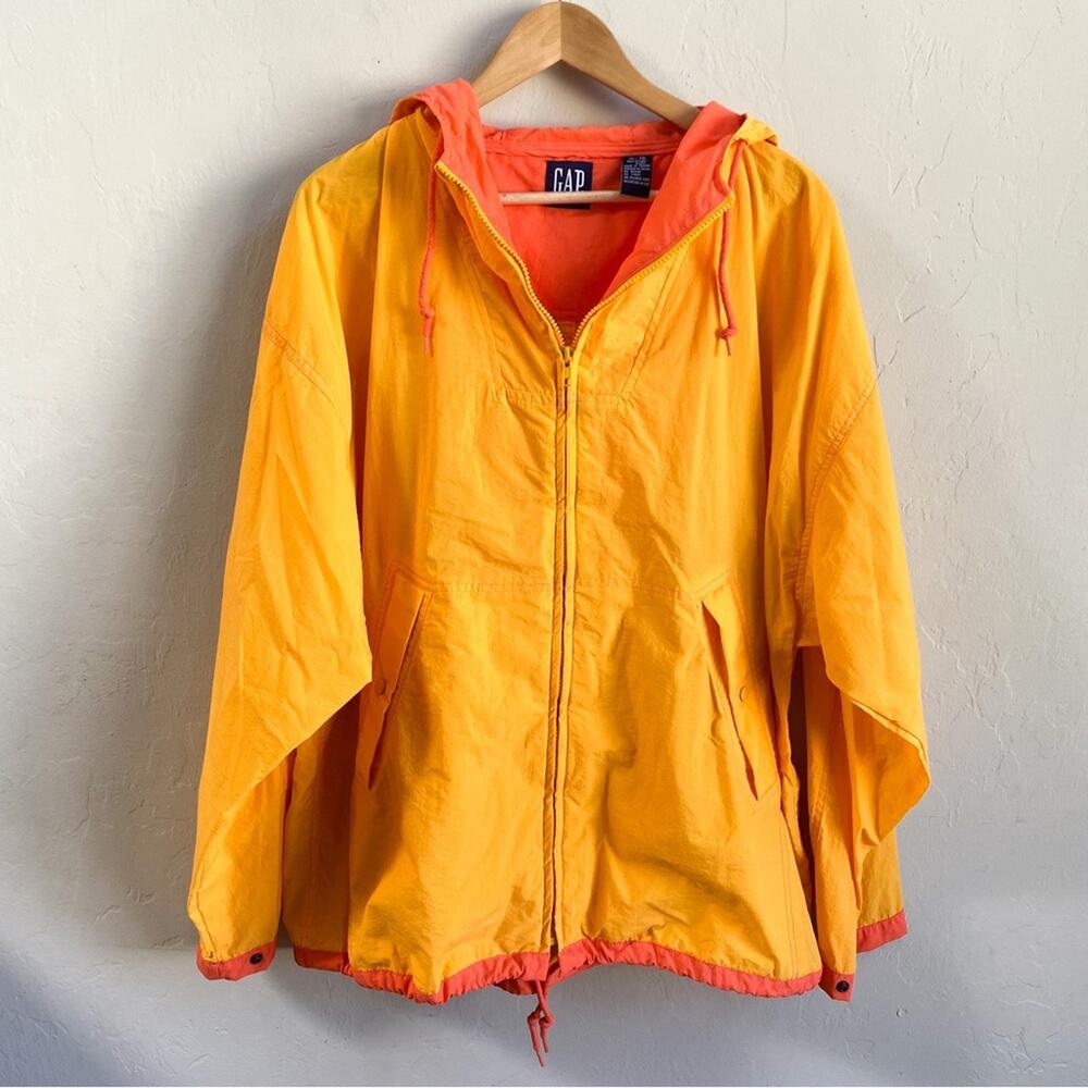 Vintage GAP Men's Orange Windbreaker‎ Jacket